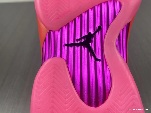 Low Jordan Shocking 14 Retro (W) DH4121-600 Pink 0607